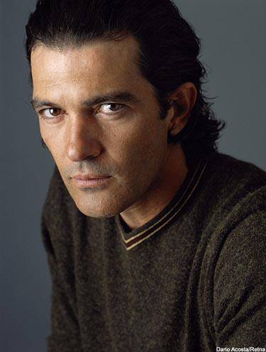 tn2_antonio_banderas_3.jpg