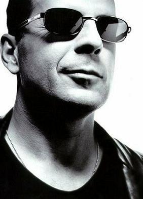 Bruce-Willis-in-sunglasses--bruce-willis-488225_282_393.jpg
