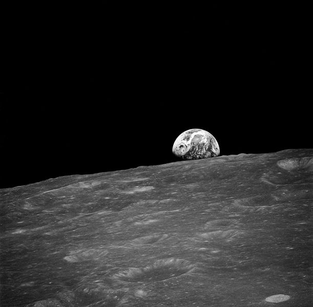 apollo8-earthrise.jpg